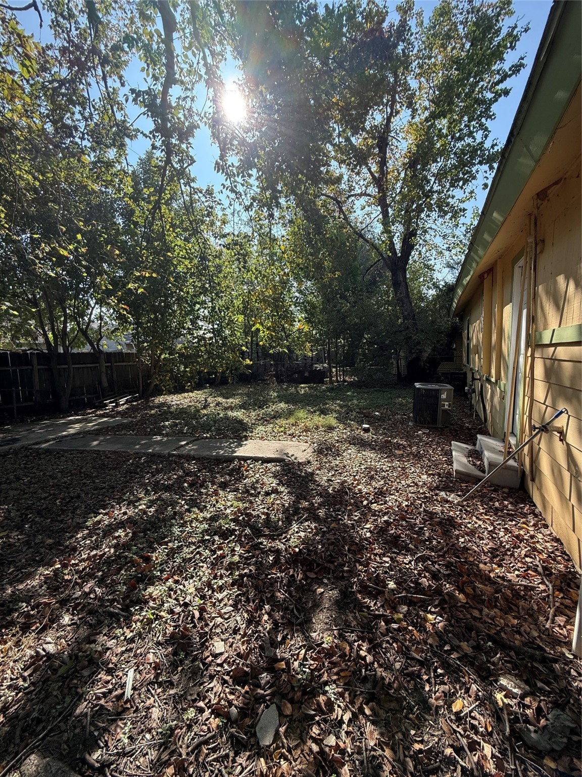 7227 St Augustine Street Houston, TX 77021 - Photo 20 of 20 a view of outdoor space with trees