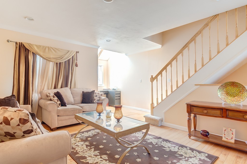 46 Wrentham Road, Unit 46 Worcester, MA 01602 - Photo 3 of 15 Gallery Image 3