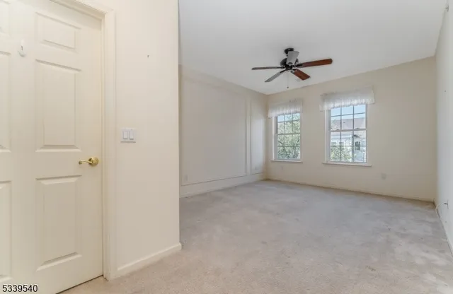 $264,900 | 6015 Brookfield Glen Drive, Unit 15, Belvidere, NJ 07823