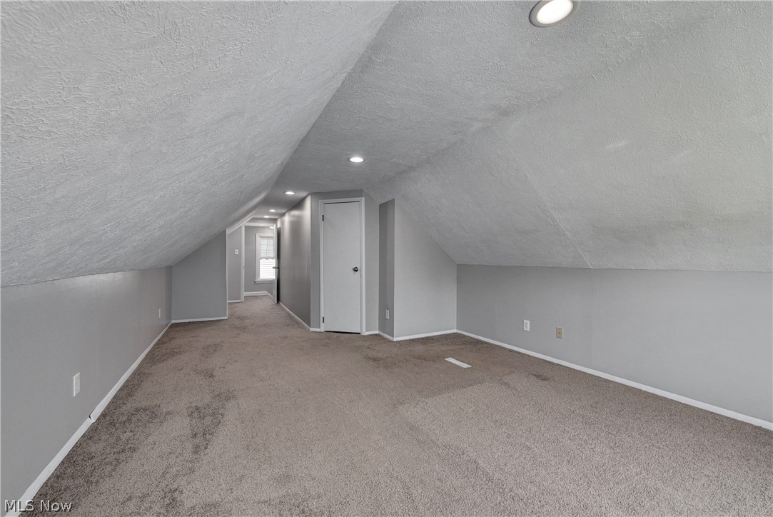 4979 North Barton Road Cleveland, OH 44124 - Photo 18 of 23