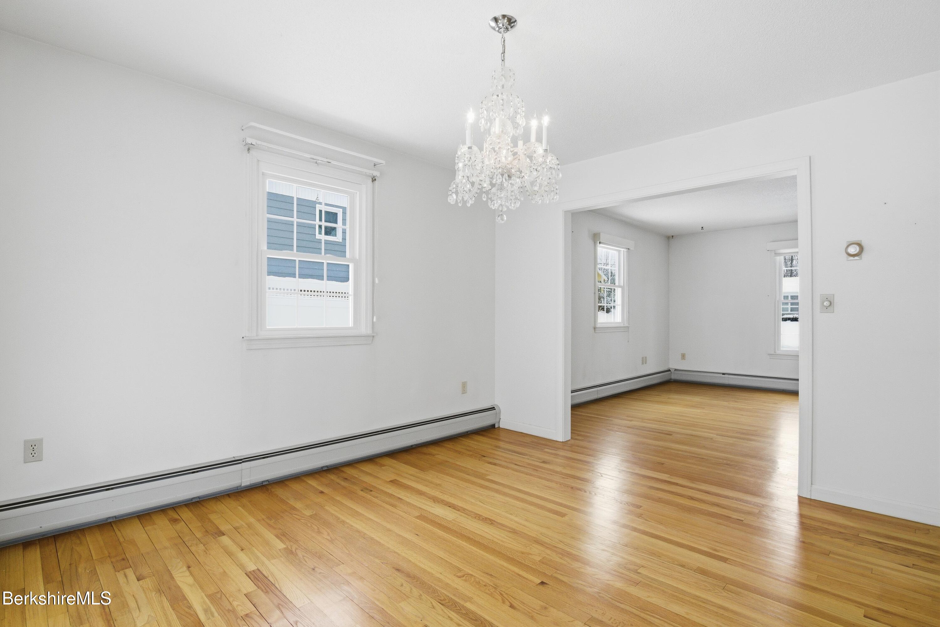 121 Kittredge Road Pittsfield, MA 01201 - Photo 15 of 48 JAN03791