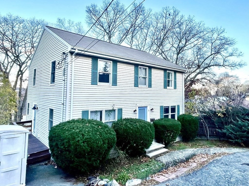 33 Upland Road Waltham, MA 02451 - Photo 1 of 39 Gallery Image 1