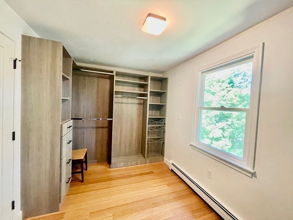 33 Upland Road Waltham, MA 02451 - Photo 14 of 39 Gallery Image 14