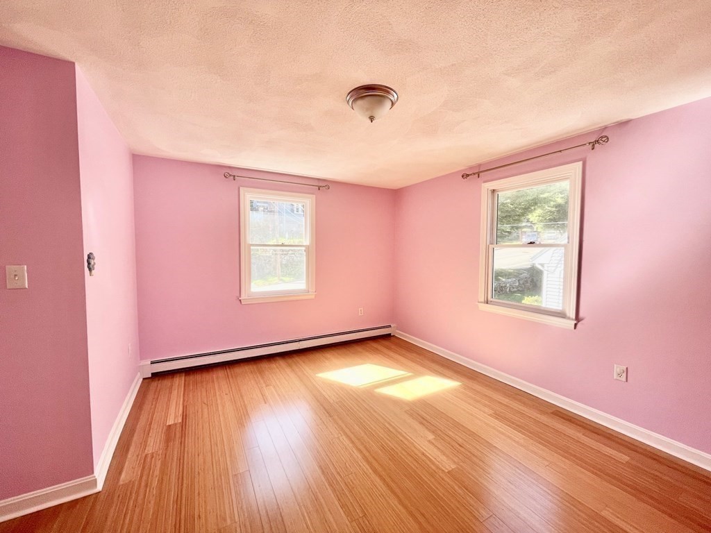 33 Upland Road Waltham, MA 02451 - Photo 20 of 39 Gallery Image 20