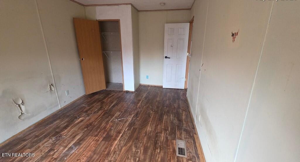 158 Batley Loop Road Clinton, TN 37716 - Photo 5 of 8 Gallery Image 5