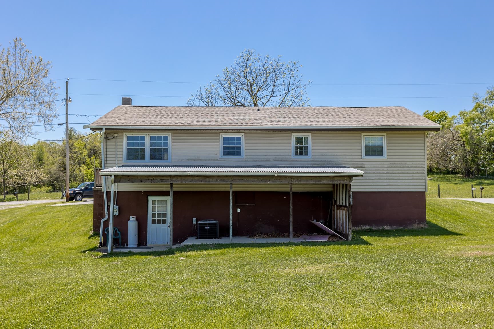 3414 Lindale Road Linville, VA 22834 - Photo 3 of 38 Gallery Image 3