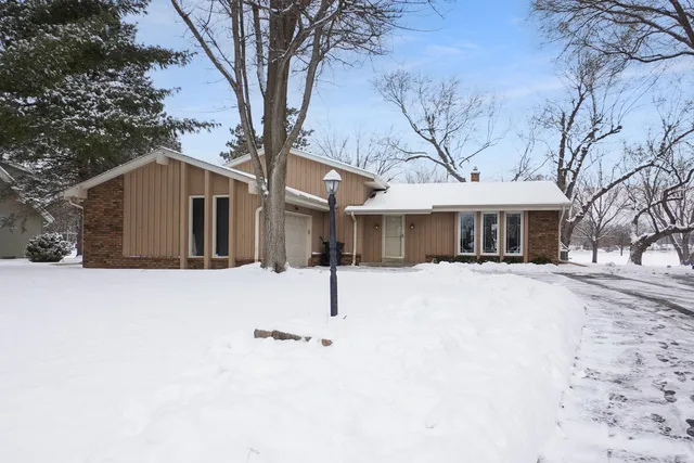 $419,900 | 502 Homesteaders Retreat, Eagle, WI 53119
