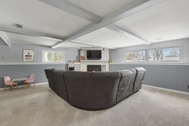 $419,900 | 502 Homesteaders Retreat, Eagle, WI 53119