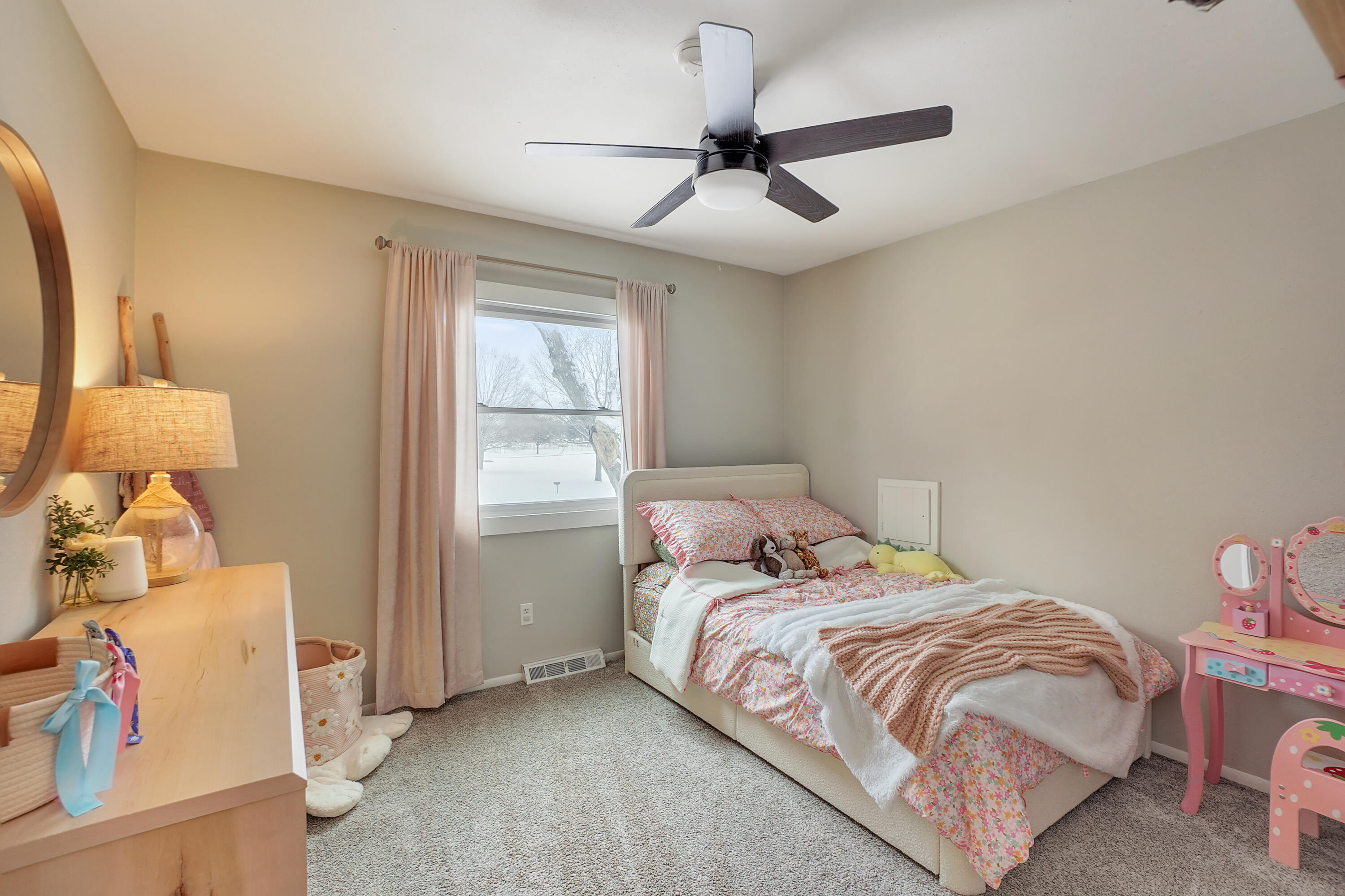 502 Homesteaders Retreat Eagle, WI 53119 - Photo 25 of 32 Bedroom 3