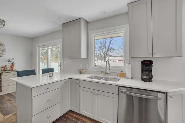 $419,900 | 502 Homesteaders Retreat, Eagle, WI 53119