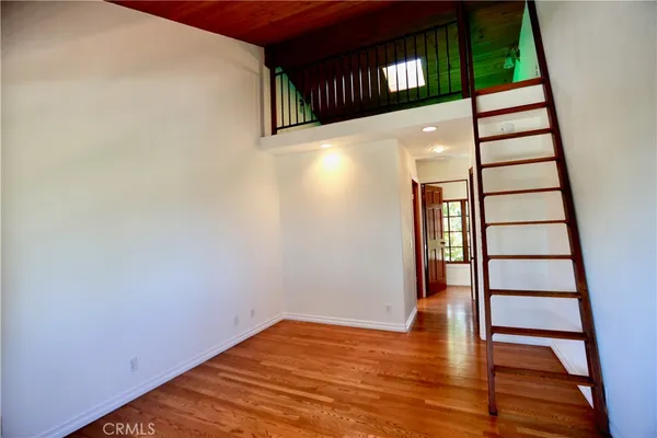 $1,850,000 | 28817 Top Of The World Drive, Laguna Beach, CA 92651