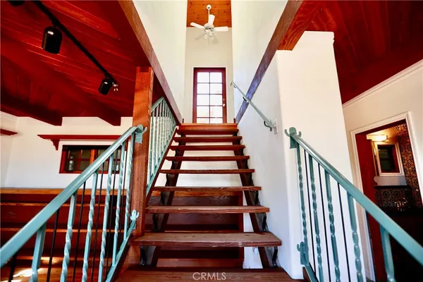 $1,850,000 | 28817 Top Of The World Drive, Laguna Beach, CA 92651