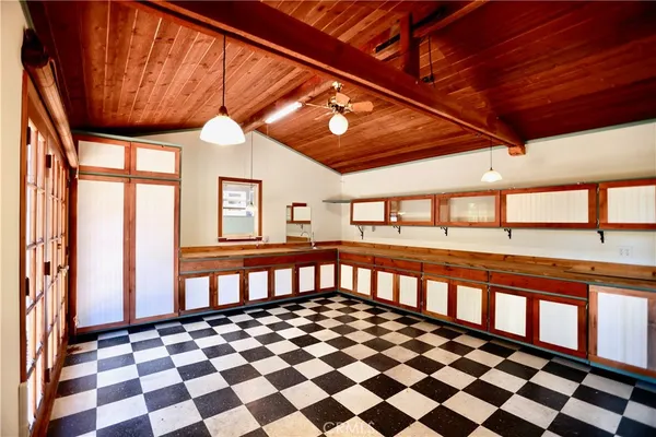 $1,850,000 | 28817 Top Of The World Drive, Laguna Beach, CA 92651