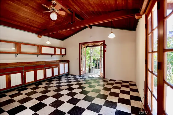 $1,850,000 | 28817 Top Of The World Drive, Laguna Beach, CA 92651