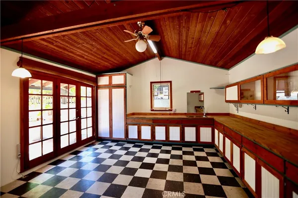 $1,850,000 | 28817 Top Of The World Drive, Laguna Beach, CA 92651