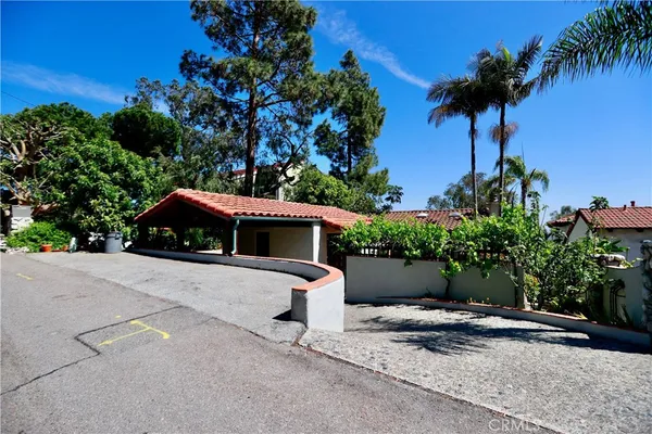 $1,850,000 | 28817 Top Of The World Drive, Laguna Beach, CA 92651