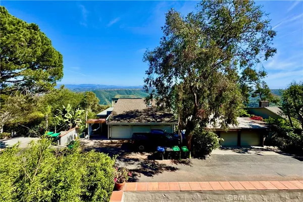 $1,850,000 | 28817 Top Of The World Drive, Laguna Beach, CA 92651