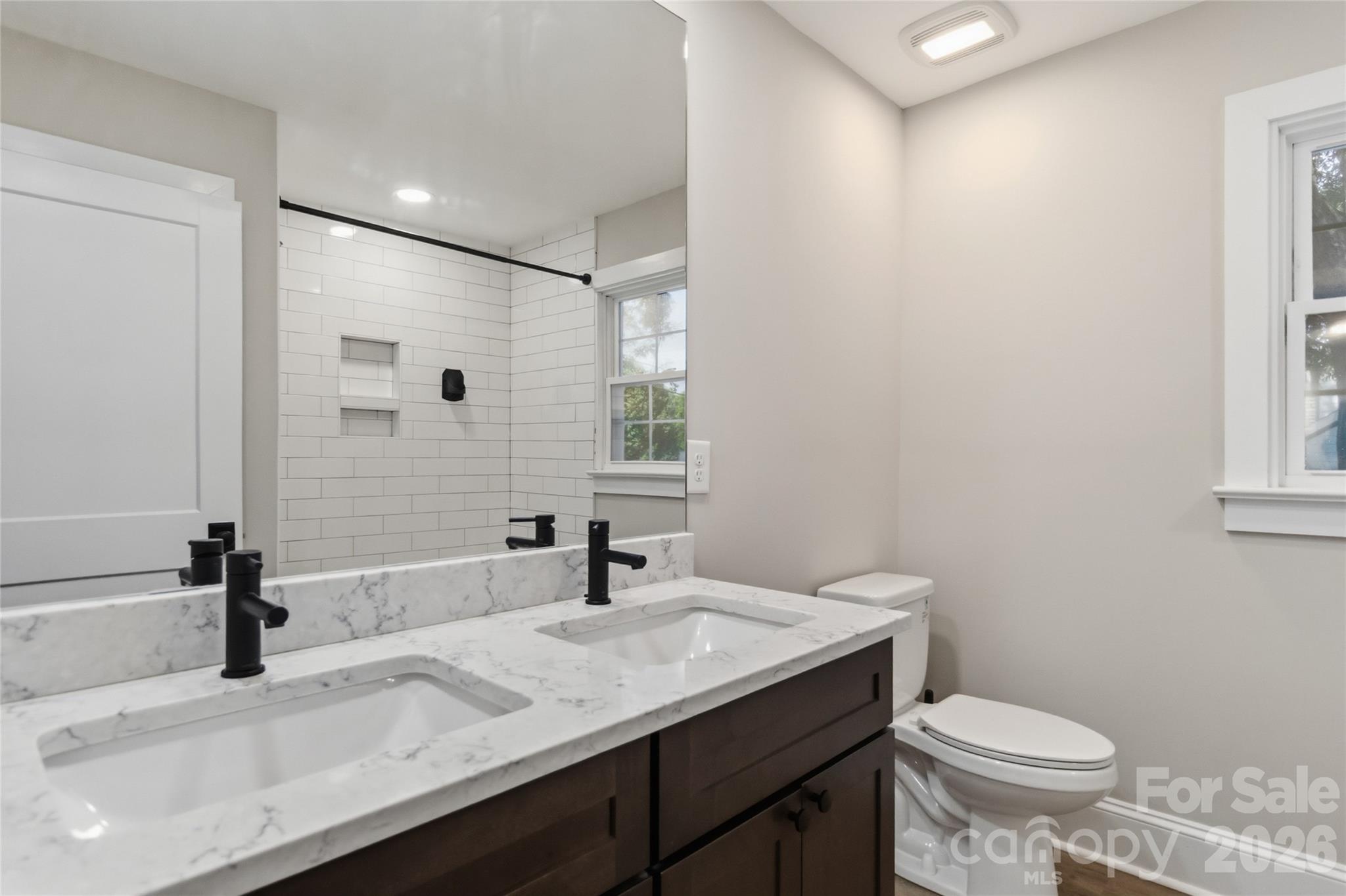 201 West Elm Street Wingate, NC 28174 - Photo 16 of 39