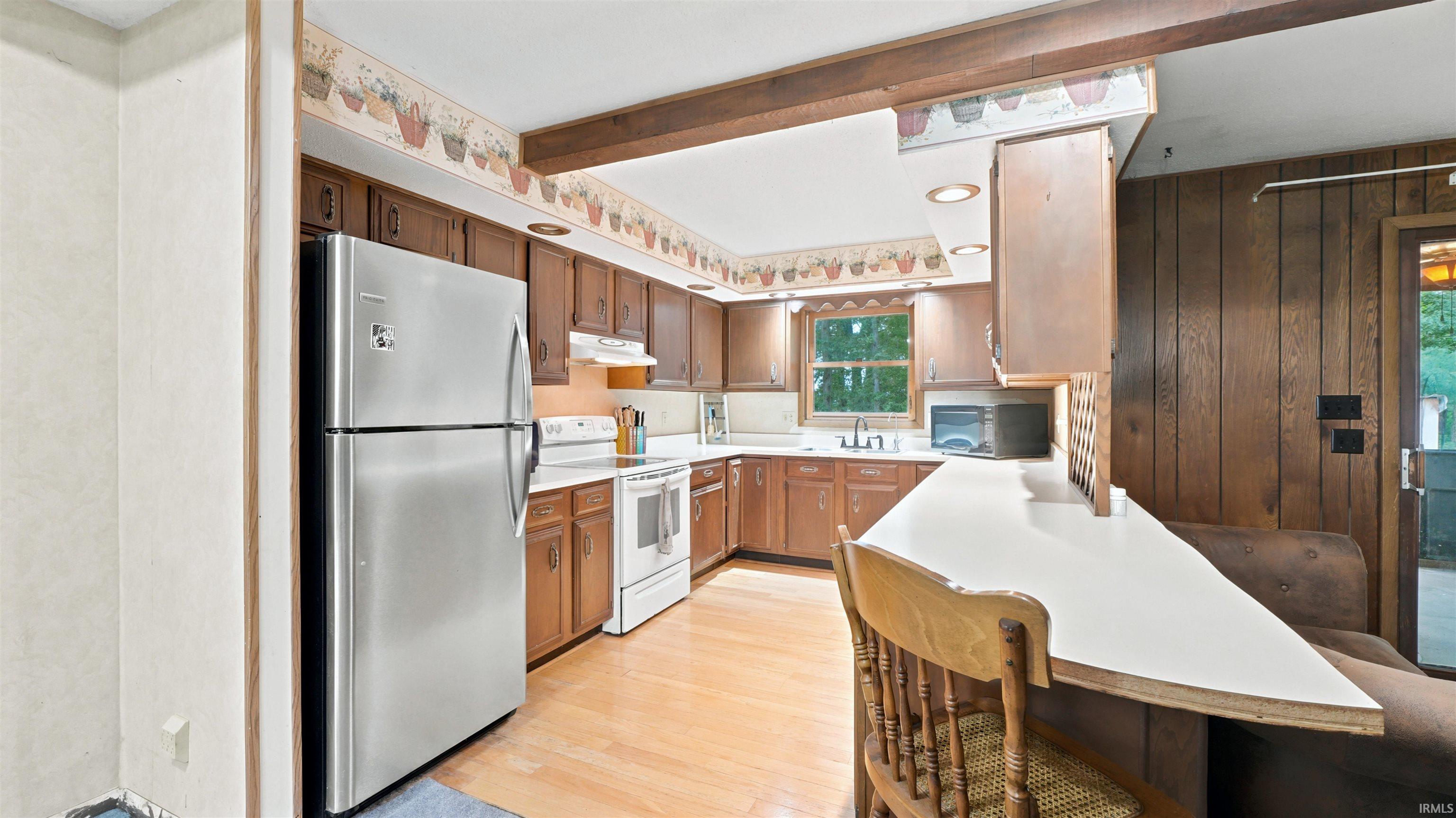 2167 Highway 14 Rochester, IN 46975 - Photo 4 of 34