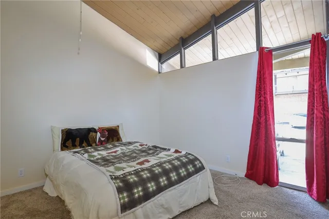 $289,000 | 872 Sierra Vista Drive, Unit 5, Twin Peaks, CA 92391