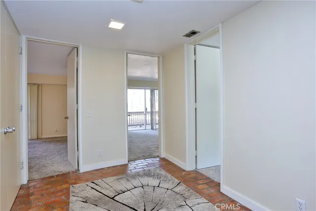 $289,000 | 872 Sierra Vista Drive, Unit 5, Twin Peaks, CA 92391