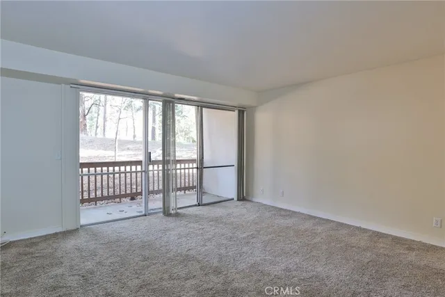 $289,000 | 872 Sierra Vista Drive, Unit 5, Twin Peaks, CA 92391