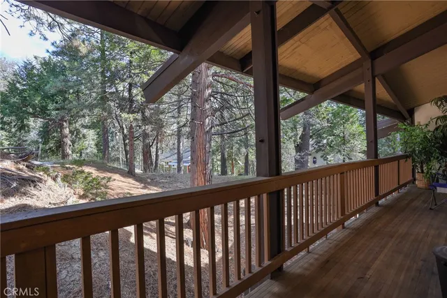 $289,000 | 872 Sierra Vista Drive, Unit 5, Twin Peaks, CA 92391