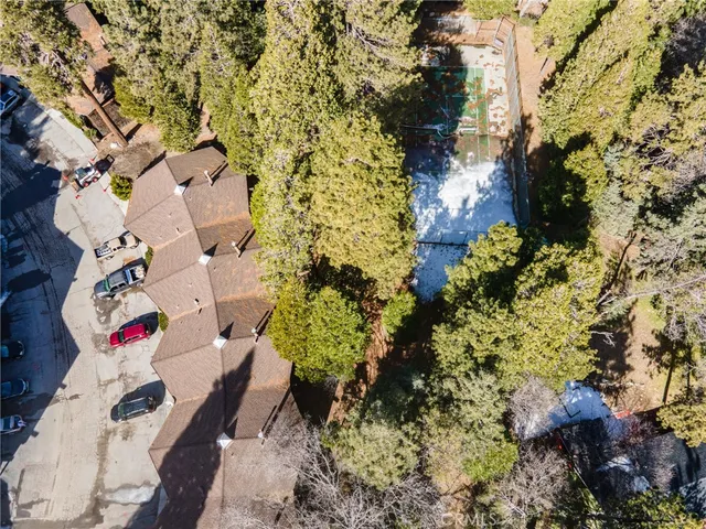 $289,000 | 872 Sierra Vista Drive, Unit 5, Twin Peaks, CA 92391