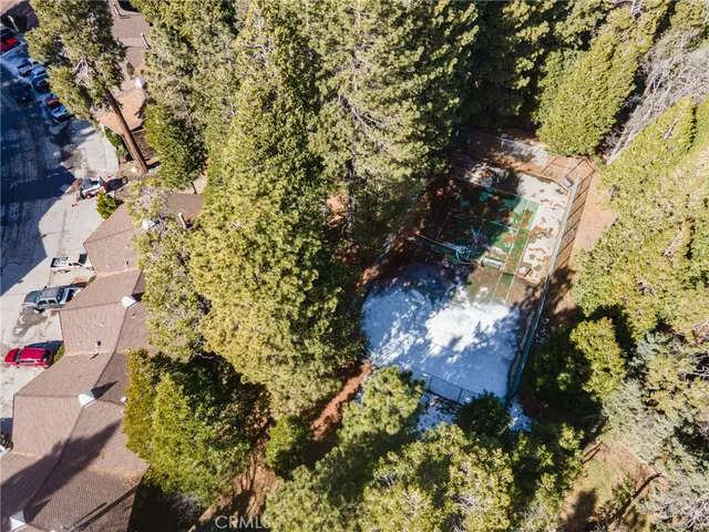 $289,000 | 872 Sierra Vista Drive, Unit 5, Twin Peaks, CA 92391