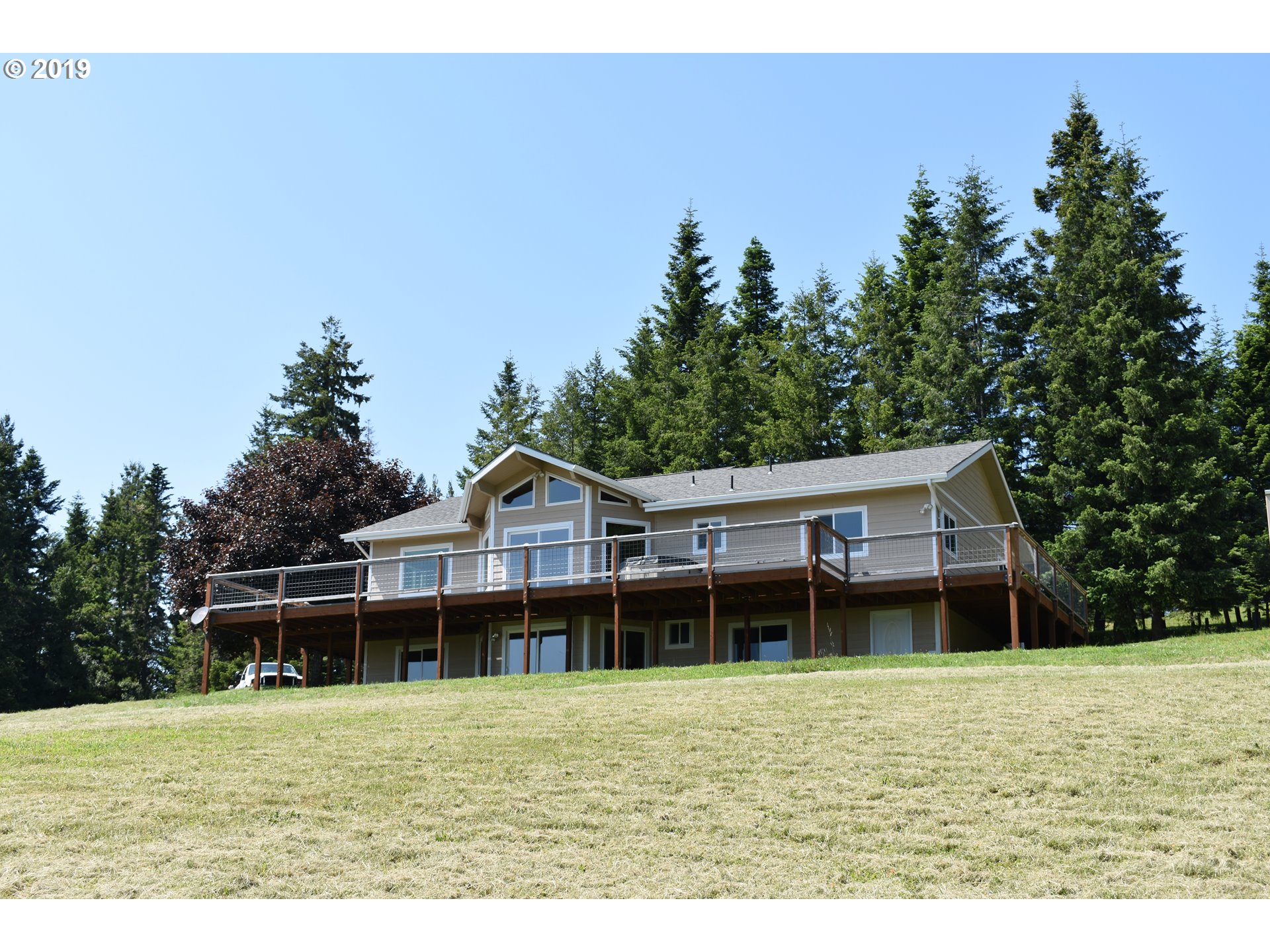 54324 Lucky Road Myrtle Point, OR 97458 - Photo 1 of 30 Gallery Image 1