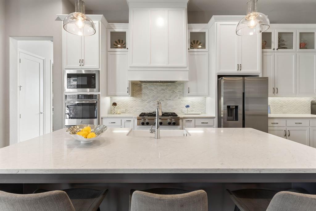 3912 Marble Hill Road Frisco, TX 75034 - Photo 6 of 40