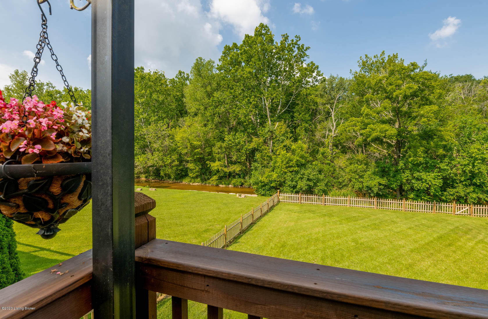 4700 Chenoweth Run Road Louisville, KY 40299 - Photo 3 of 43 DSC_6253