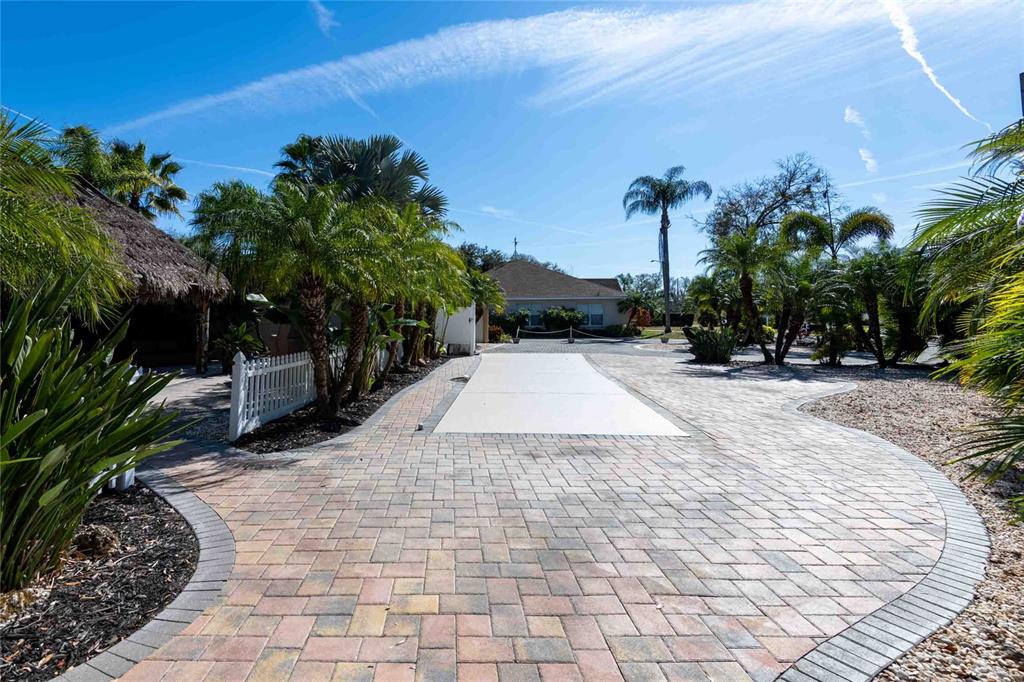 20300 Leonard Road, Unit 39 Lutz, FL 33558 - Photo 5 of 33