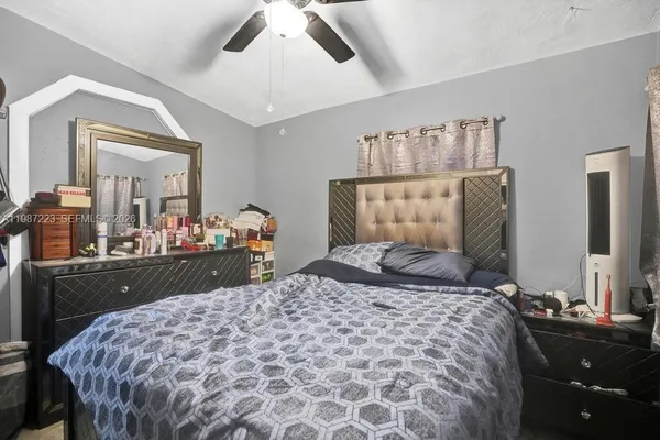 $2,450 | 3500 Southwest 37th Street, Unit A, West Park, FL 33023