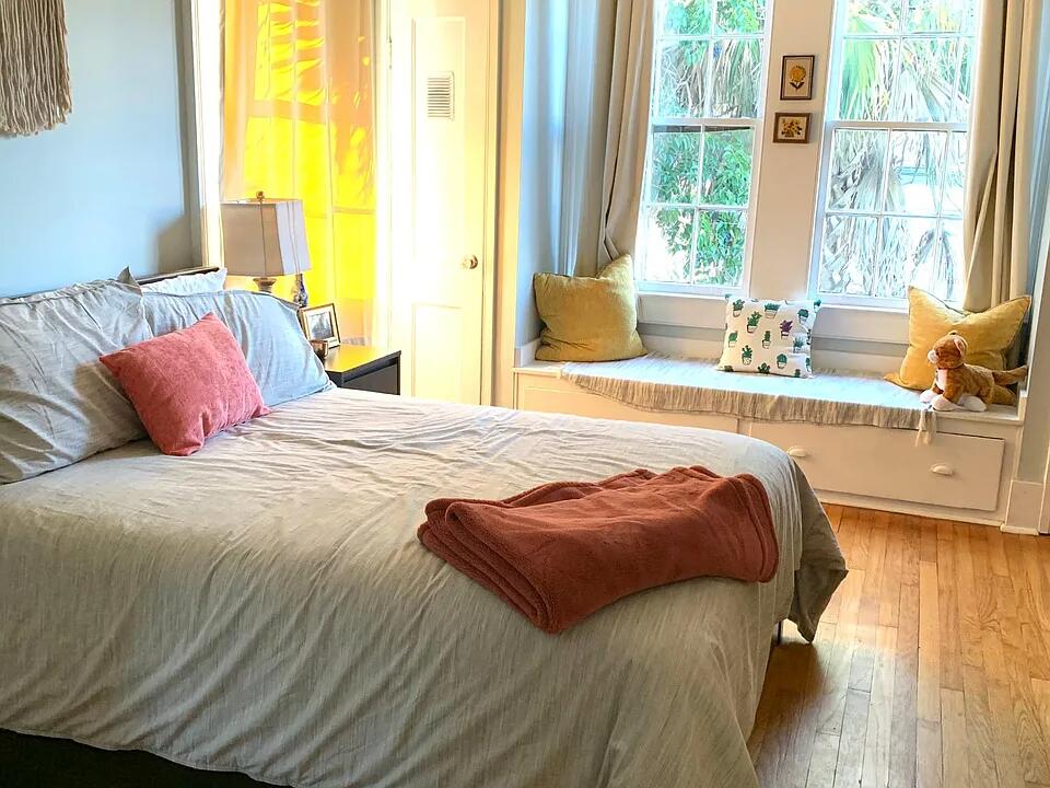 90 Radcliffe Street, Unit B Charleston, SC 29403 - Photo 12 of 21 bedroom close left