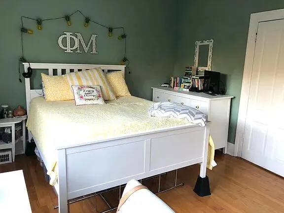 $6,000 | 90 Radcliffe Street, Unit B, Charleston, SC 29403