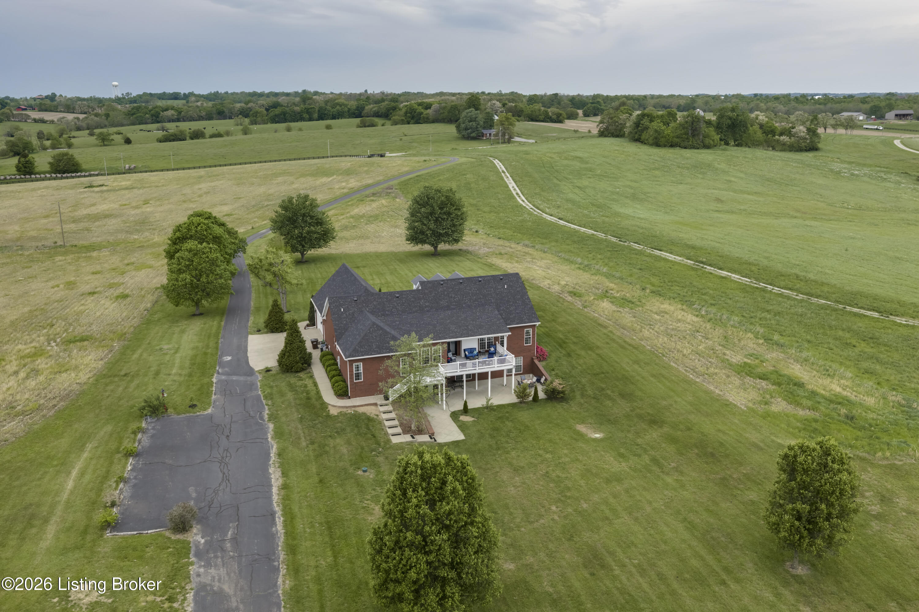 2057 Drennon Road New Castle, KY 40050 - Photo 82 of 94 DJI_20260427143006_0025_D-A