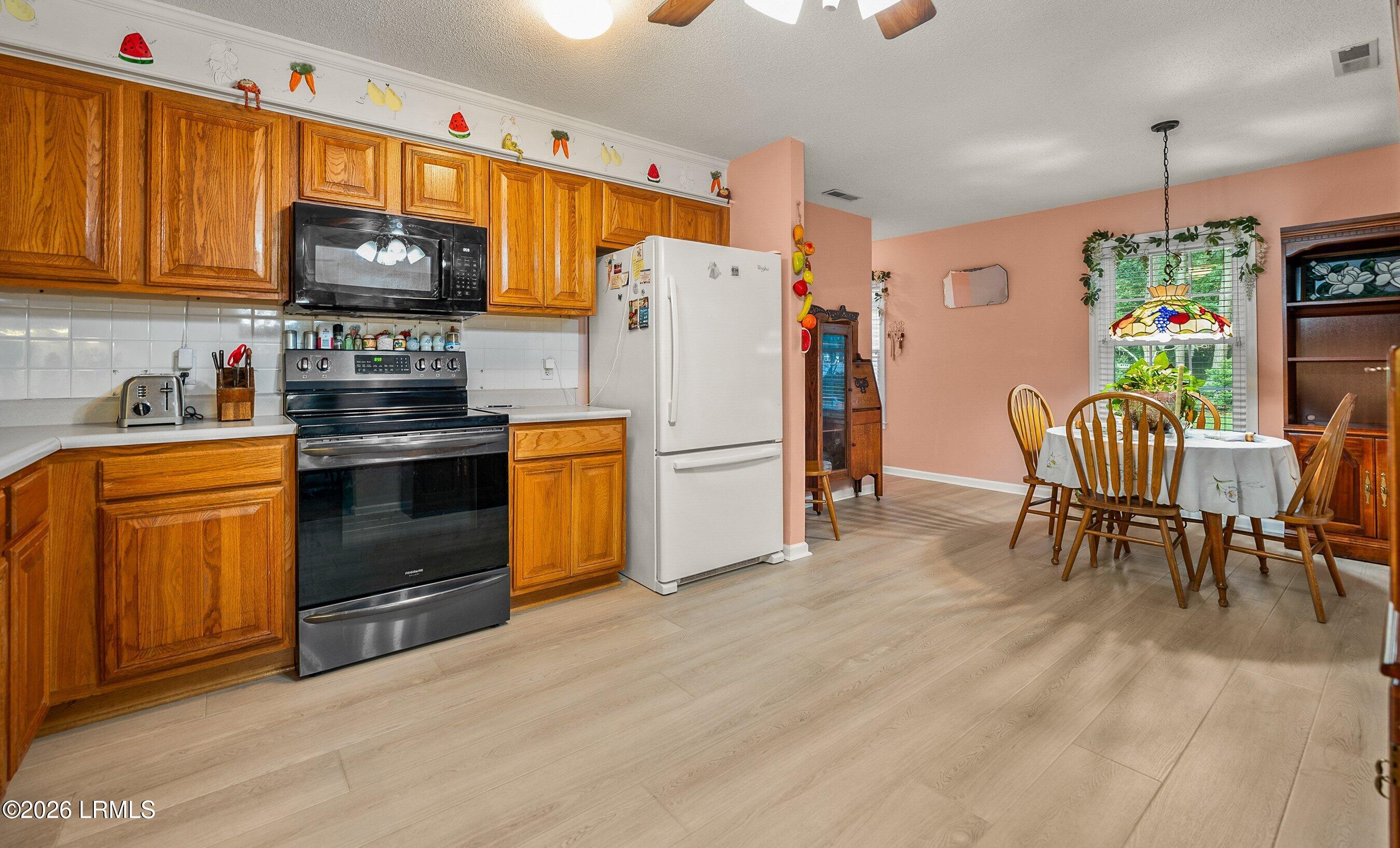 156 Middle Road Beaufort, SC 29907 - Photo 12 of 35 DSC00532-40-1.jpg-SMALL