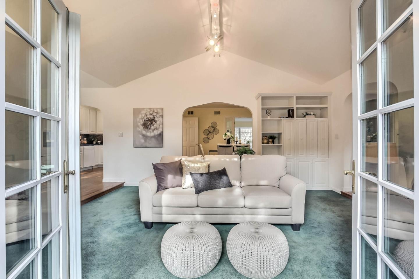 775 Arbor Road Menlo Park, CA 94025 - Photo 11 of 25