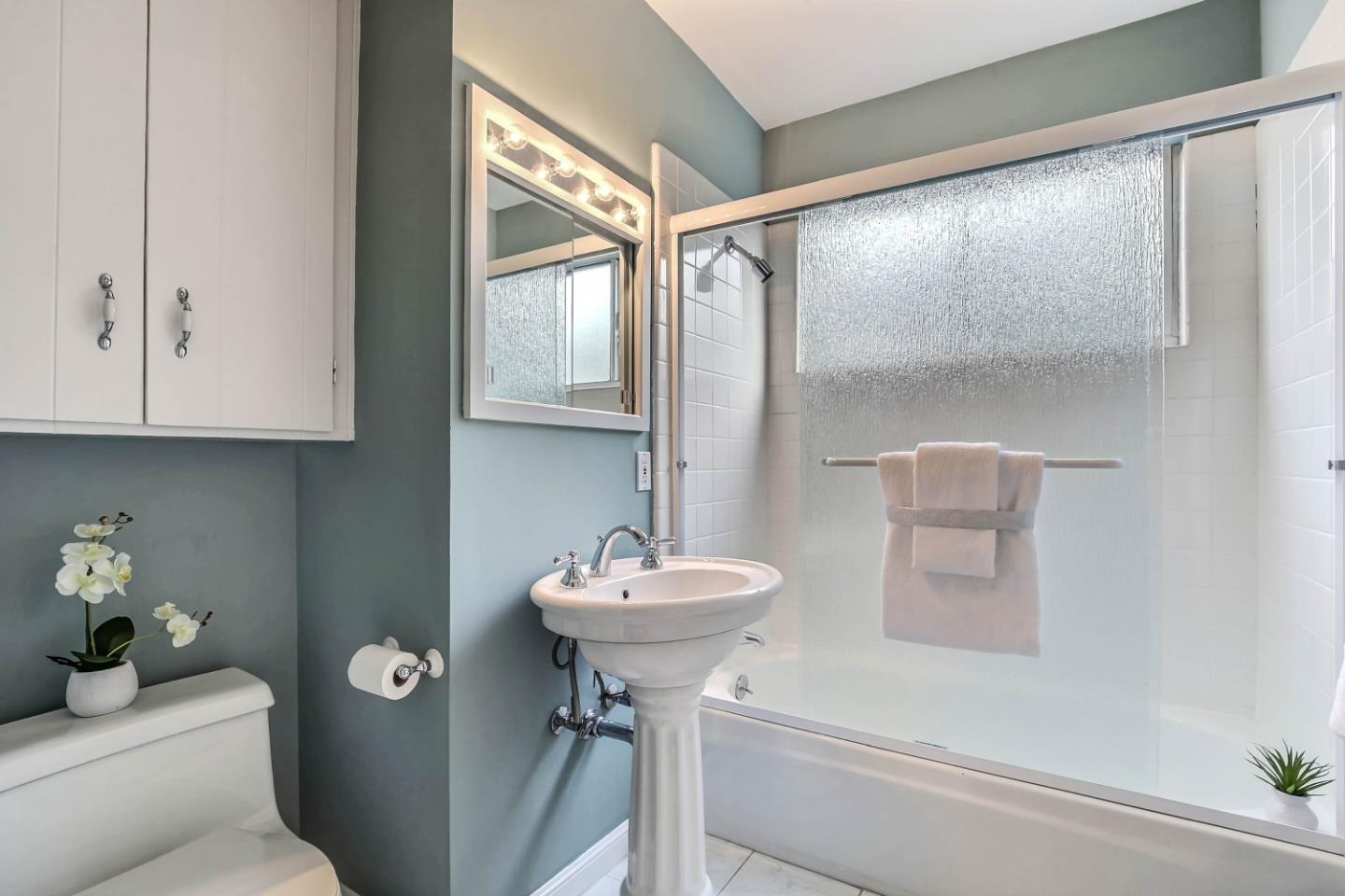 775 Arbor Road Menlo Park, CA 94025 - Photo 21 of 25