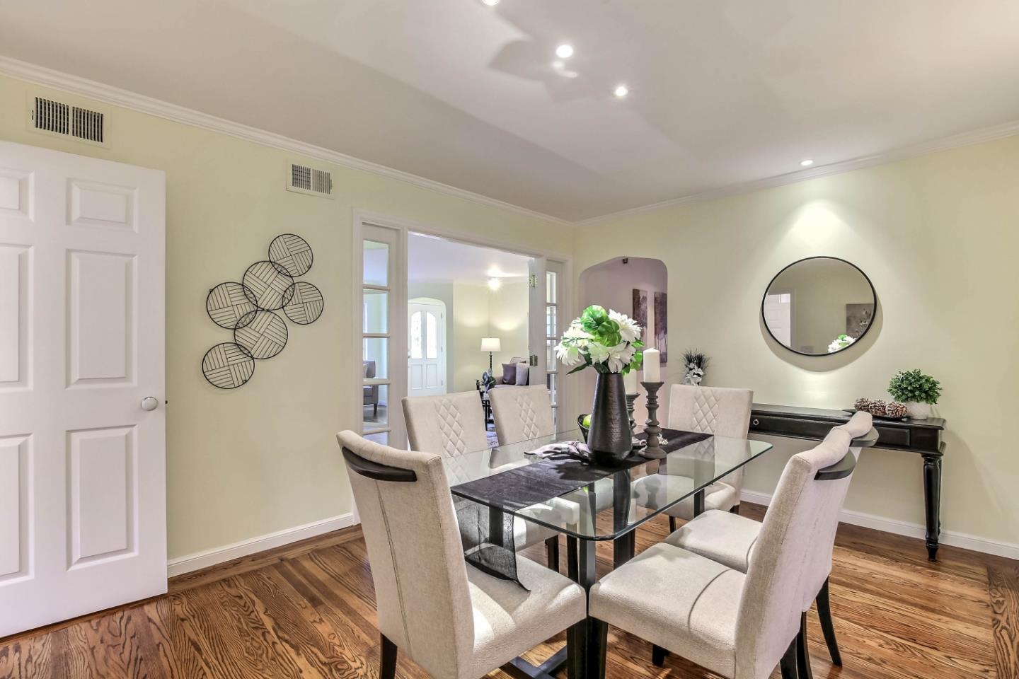 775 Arbor Road Menlo Park, CA 94025 - Photo 8 of 25