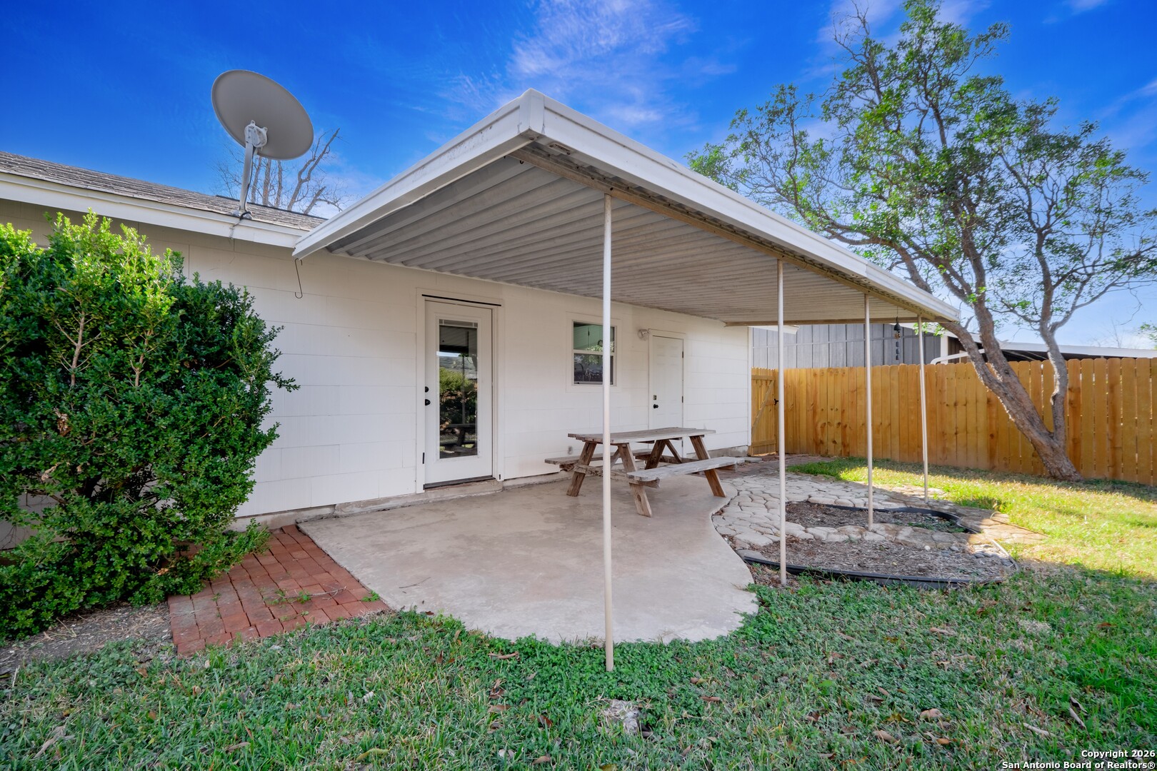 6811 Spring Manor Street San Antonio, TX 78249 - Photo 28 of 39