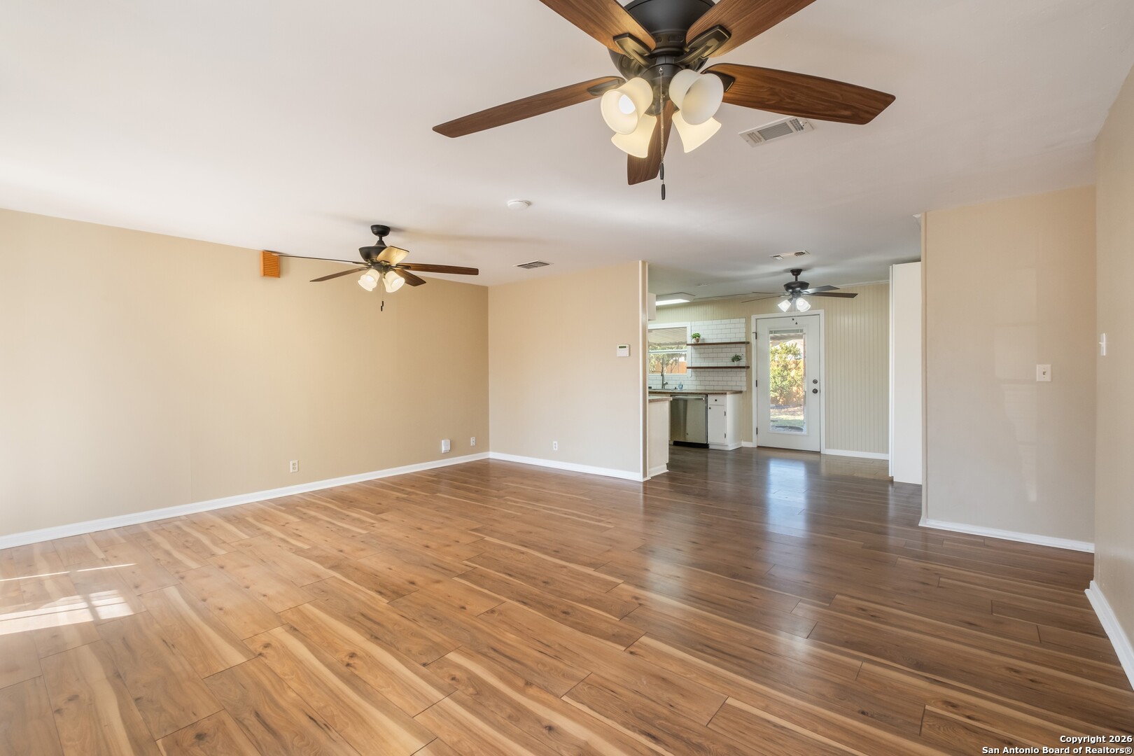 6811 Spring Manor Street San Antonio, TX 78249 - Photo 6 of 39