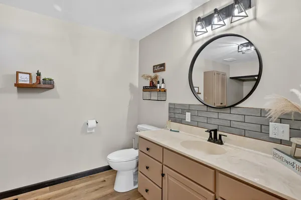 $385,000 | 17624 340th Avenue, Starbuck, MN 56381