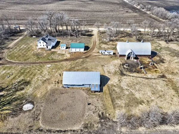 $385,000 | 17624 340th Avenue, Starbuck, MN 56381