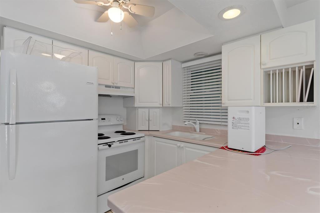 8126 Riverside Drive Punta Gorda, FL 33982 - Photo 8 of 38 Gallery Image 8