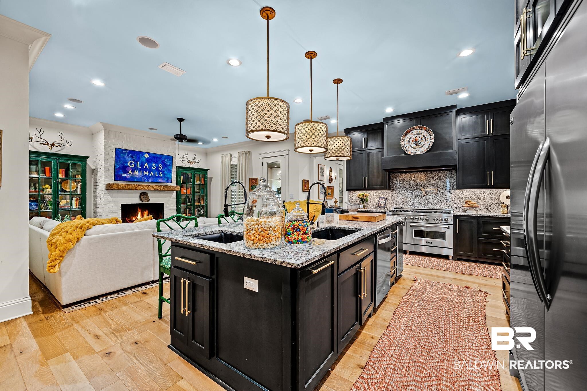 625 Falling Water Boulevard Fairhope, AL 36532 - Photo 14 of 49 Kitchen
