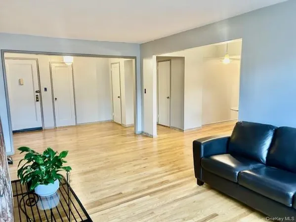 $150,000 | 465 East Lincoln Avenue, Unit 516, Mount Vernon, NY 10552