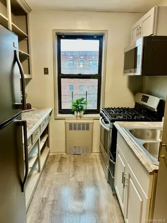 $150,000 | 465 East Lincoln Avenue, Unit 516, Mount Vernon, NY 10552