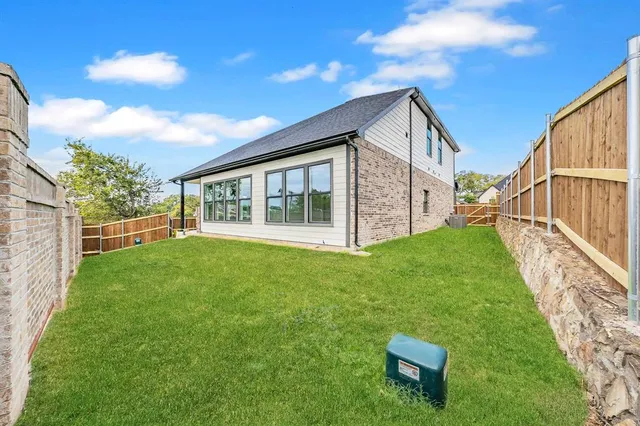 $569,900 | 6420 St George Court, North Richland Hills, TX 76180